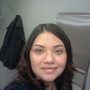 Meet your Posher, Bertila